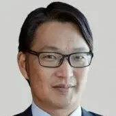 中野 将志 氏