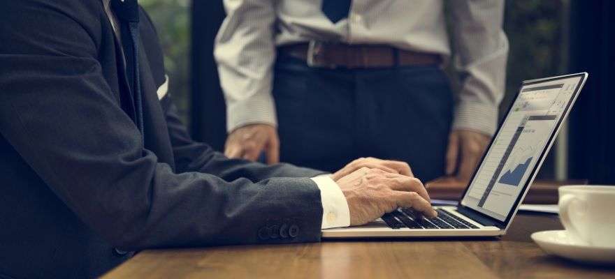 在留外国人との取引機会増加と金融機関の実務対応